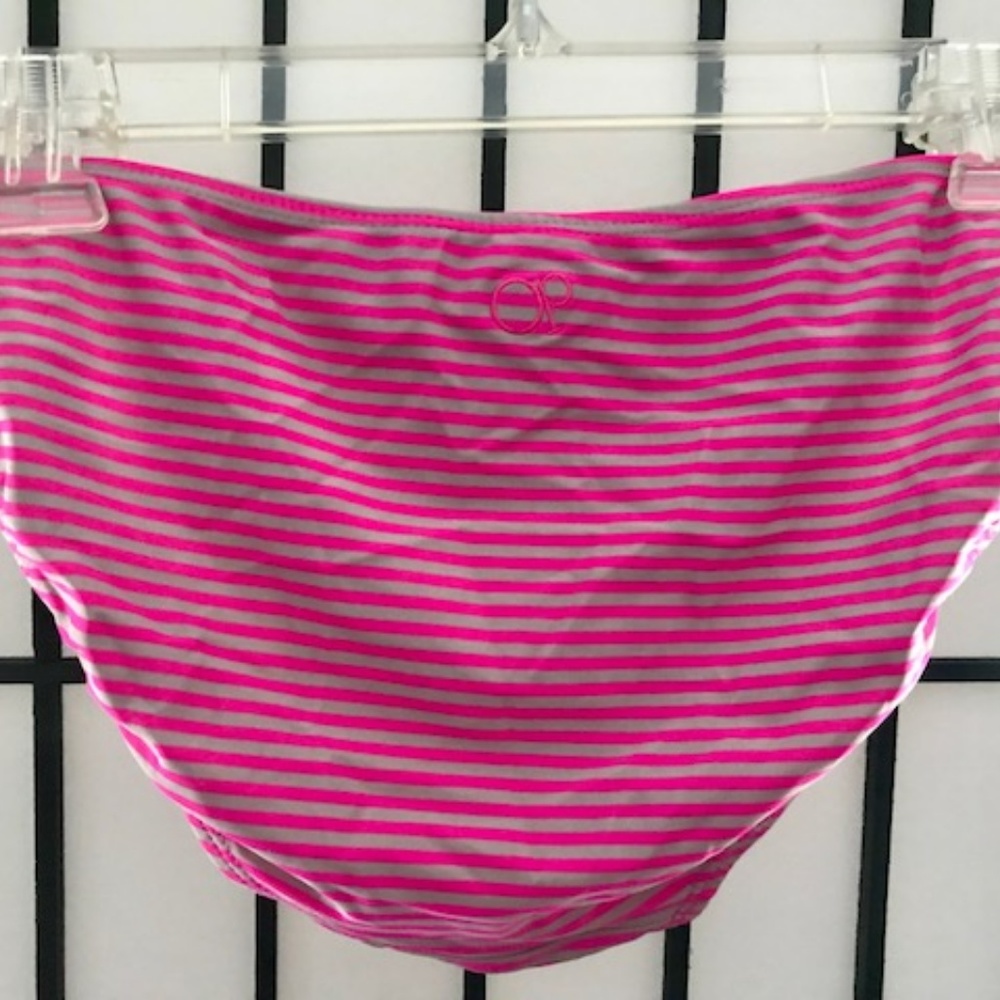 OP Bathing Suit Set - Picture 4 of 4